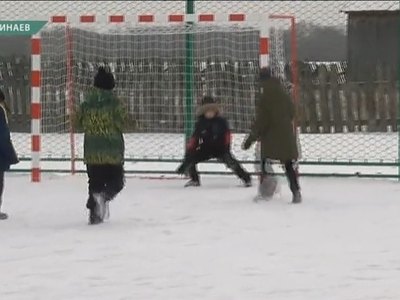 Футболисты из хакасского села теперь тренируются на новом поле