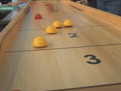 В джакколо, шаффлборд и новус играли сегодня в Усть-Абакане
