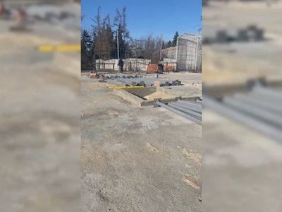 В абаканском зоопарке строят вольеры для медведей 
