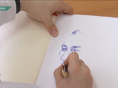 Абаканский хирург пишет портреты