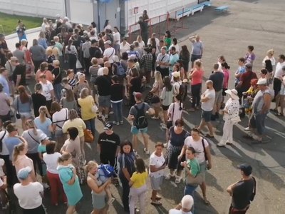 Очередь за билетами на концерт Гагариной собралась до открытия кассы