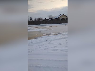 Никому мы не нужны: СовХакасию топит уже неделю 