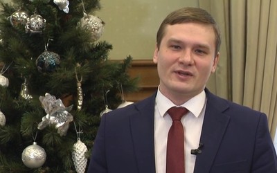 Глава Хакасии поздравляет жителей с наступающим 