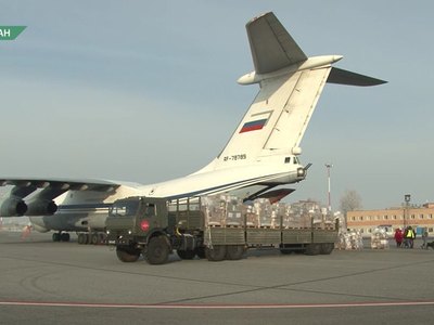 Борт Минобороны с гуманитарной помощью вылетел из Хакасии
