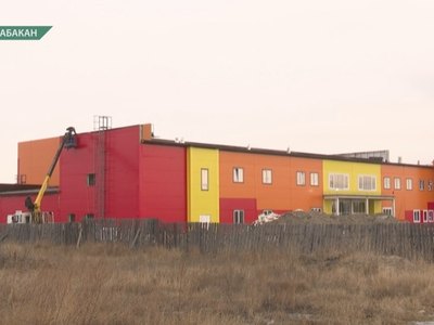 В Усть-Абакане завершается строительство долгожданного спорткомплекса