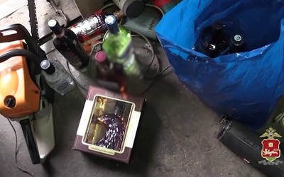 13 бутылок алкоголя, колонку и шуруповёрт украли абаканцы
