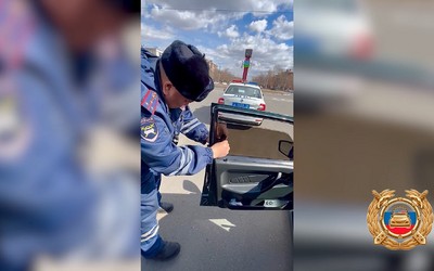 В Хакасии водители с тонировкой в этом году попадаются автоинспекторам чаще