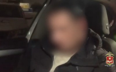 Мужчину в федеральном розыске задержала автополиция Абакана