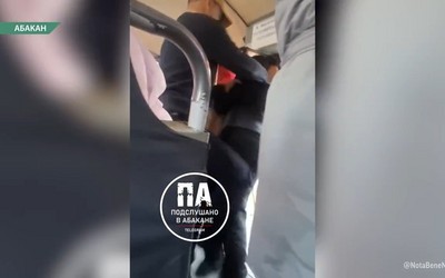 В Абакане водитель выгнал подростка из автобуса