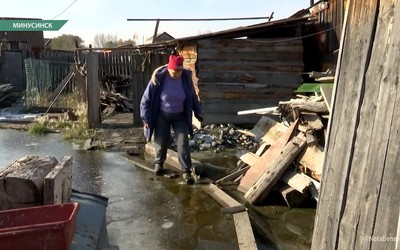 В Минусинске снова подтопило Цыганское болото