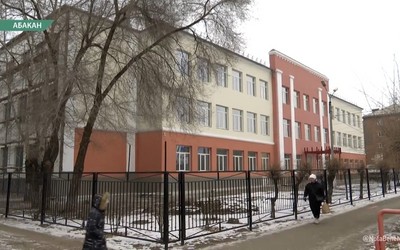 Подрядчику 10 школы мэрия Абакана вновь перенесла срок