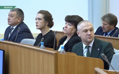 Сергей Сокол пригрозил уволить зама Валентина Коновалова