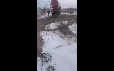 «Иди сюда! Интервью дашь!»: отходы втихушку сливали в Абакане