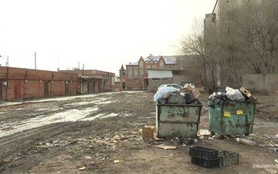 Мусор за 30 рынком Черногорска администрация вывезла
