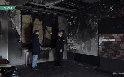 Добровольцы помогают ОНФ восстановить офис в Абакане после поджога