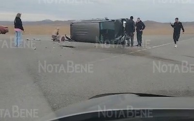 Минивен с пассажирами перевернулся на повороте со Знаменки на Шира 