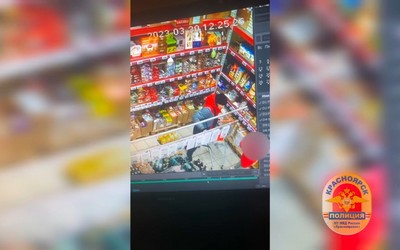 Красноярец заставлял 7-летнюю падчерицу воровать алкоголь