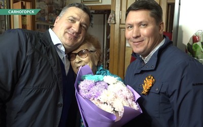 Металлурги поздравили ветеранов накануне Дня Победы