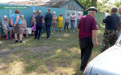 В такую жару и без воды жители Советской Хакасии