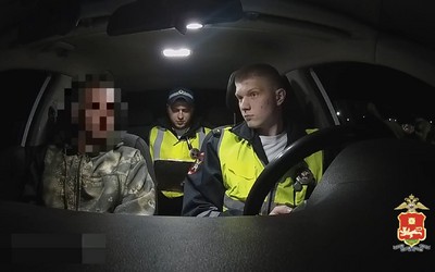 «Пока жена спит, хотел маленько намахнуть»: любитель пенного в Малом Спирине останется без прав  