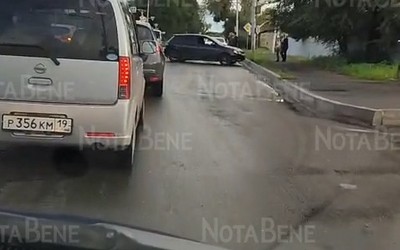 Подробности тройного ДТП у Коммунального моста 