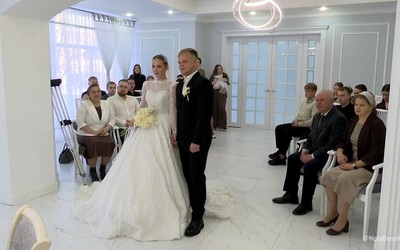 Молодожены Абакана оценили преображение зала бракосочетаний
