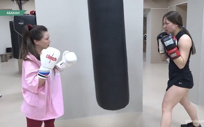В Абакане женщины занимаются фитбоксом