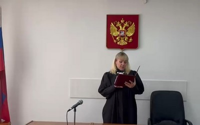 Отца-тирана, истязавшего сына в Саяногорске, отправили в колонию