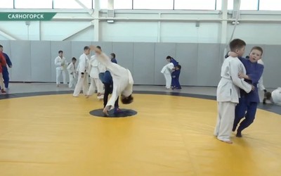 Больше 1 400 спортсменов прошли подготовку в саяногорском Центре спортивных единоборств