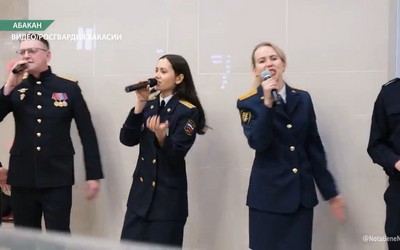 Празднично было на жд-вокзале столицы