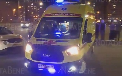 19-летний мотоциклист-бесправник сломал бедро в ДТП в Абакане