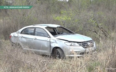 Пара пенсионеров и их дочь попали в аварию в районе Зелёного