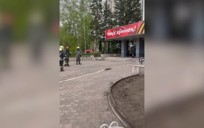В правительстве Хакасии утром тушили пожар