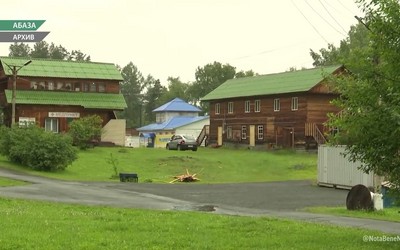 В «Багульнике», где прошлым летом умерла девочка от отравления репеллентом, спреи от комаров у остальных школьников забрали только после трагедии
