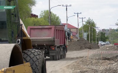 Ремонт дороги на Крылова в Абакане продолжается