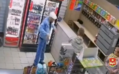 Пьяный абаканец достал пистолет в алкомаркете