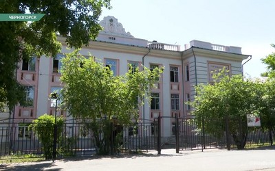 В школе №1 Черногорска начался капитальный ремонт