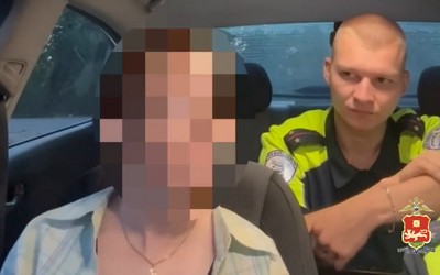 В Саяногорске пьяную женщину повторно поймали за рулем