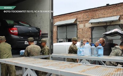 19 тонн новой партии гуманитарного груза отправила Хакасия бойцам в зону СВО и мирным жителям в ЛНР