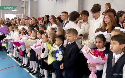 За парты в Хакасии сели 72 тысячи учеников