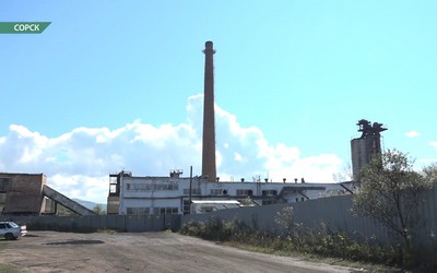Не дождались горячую воду жители Сорска к осени