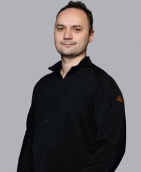Роман Крикунов