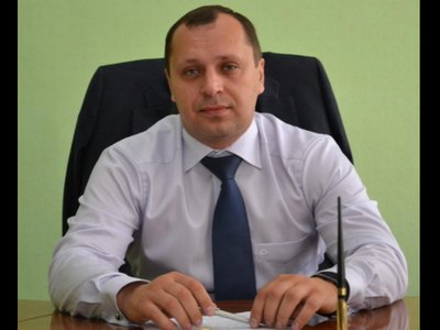 Мэра кузбасского Прокопьевска уволили из-за банкета во время траура 