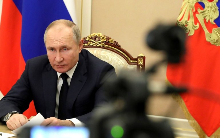 Россия начинает спецоперацию на Донбассе