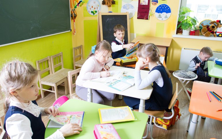 В России могут повсеместно ввести продленку в школах