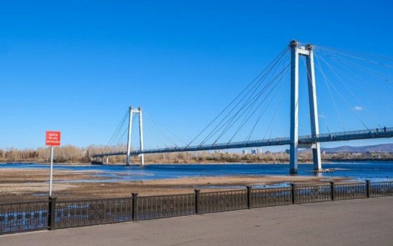 В Красноярске обмелел Енисей 