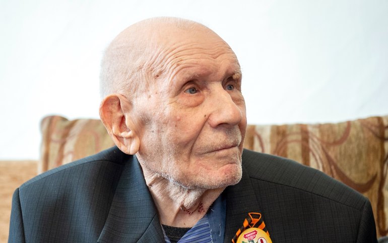 Ветерану ВОВ в Хакасии исполнилось 100 лет 
