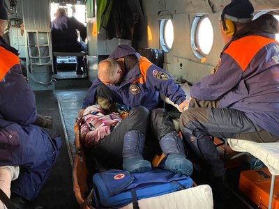 На Борусе спасатели МЧС эвакуировали туристку. Она получила травмы 