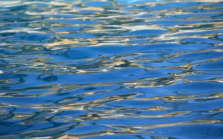 Водохранилище понемногу заполняется водой
