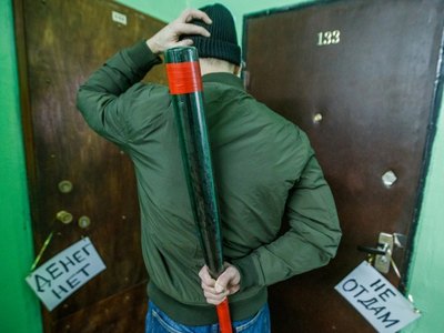 За угрозы коллекторов хотят отправлять в тюрьму 